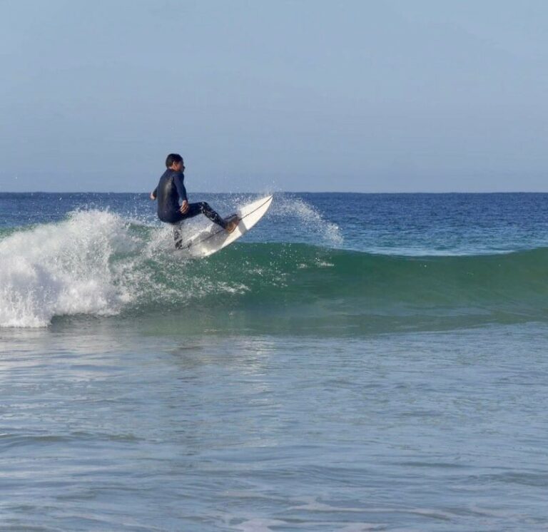 clean small waves surfing beliche surf guide algarve