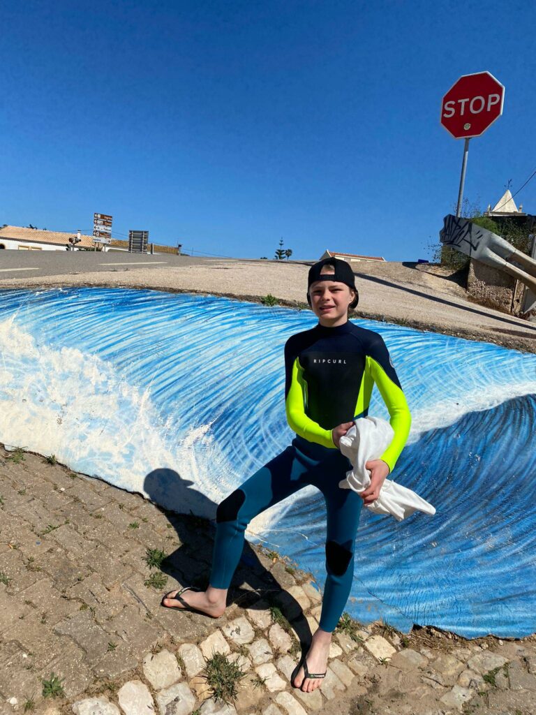 new wetsuit surf guide shredder kid bunker raposeira