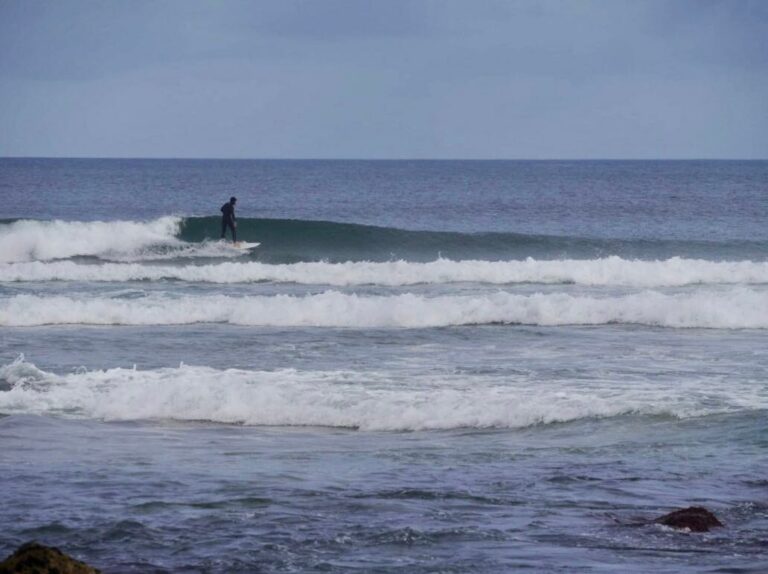 small clean waves bordeira surf guide algarve