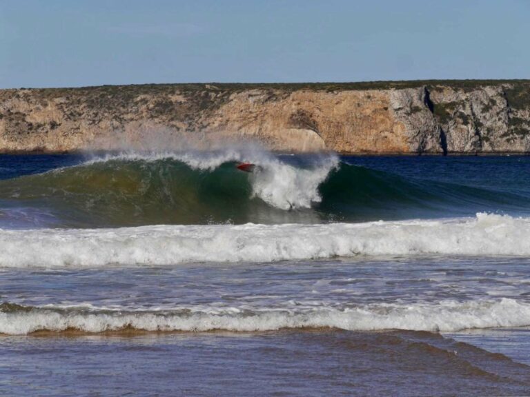 wave of the day surfing beliche surf guide algarve