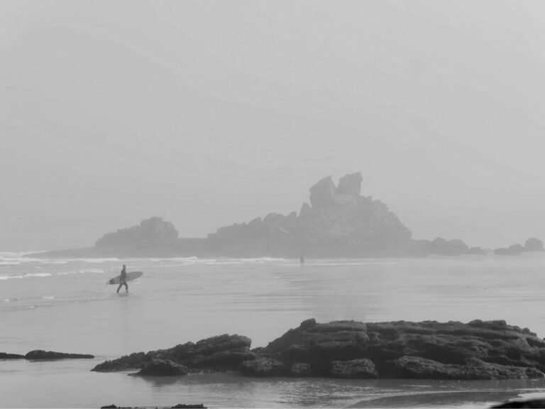 castalejo in the mist surf guide algarve