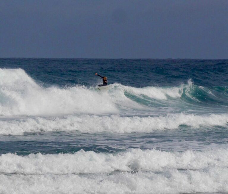 big turn surfing surf guide algarve west coast