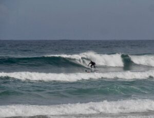 dedicated drop surfing west coast with surf guide algarve