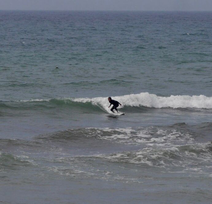 surf guide algarve vip guest nice small wavy at burgau