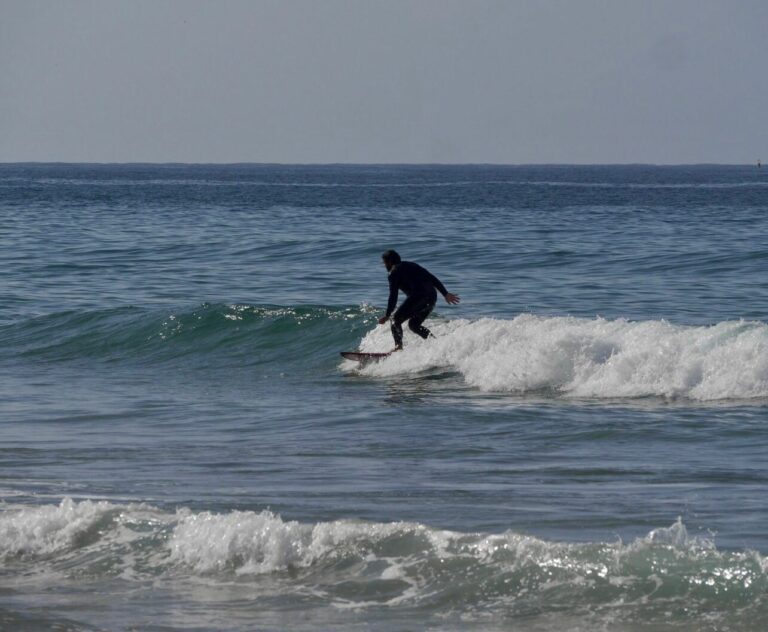 zavial small fun waves surf guide algarve