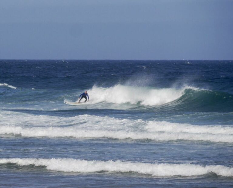 amado summer surfing surf guide algarve midlength