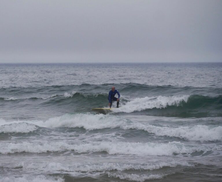 empty waves in summer surf guide algarve longboarding castelejo