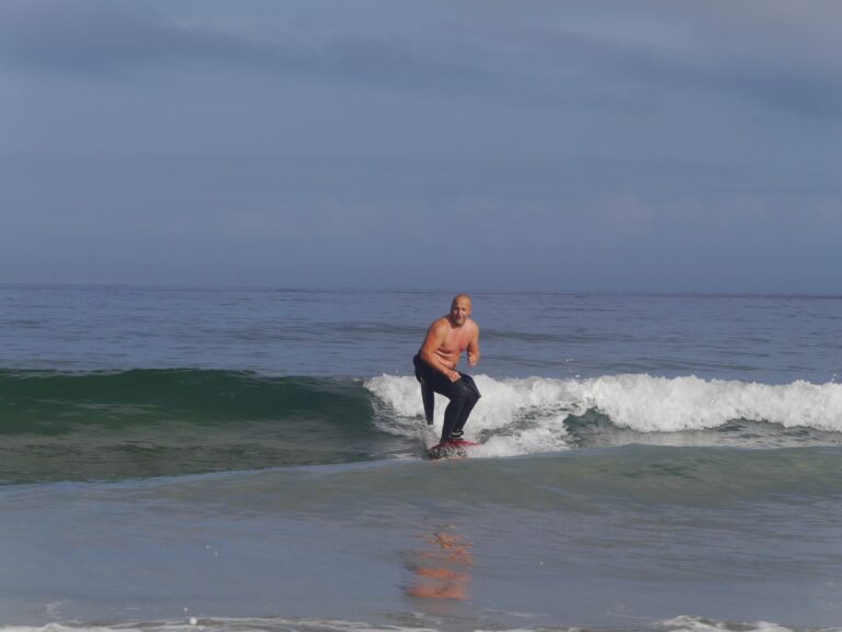 summer days in Portugal surfing with surf guide algarve