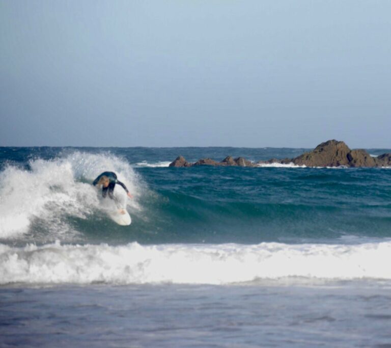 surf guide algarve backside turn west coast
