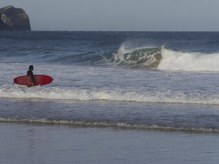 surf guide algarve guest first one in