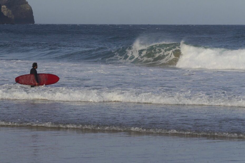 surf guide algarve guest first one in