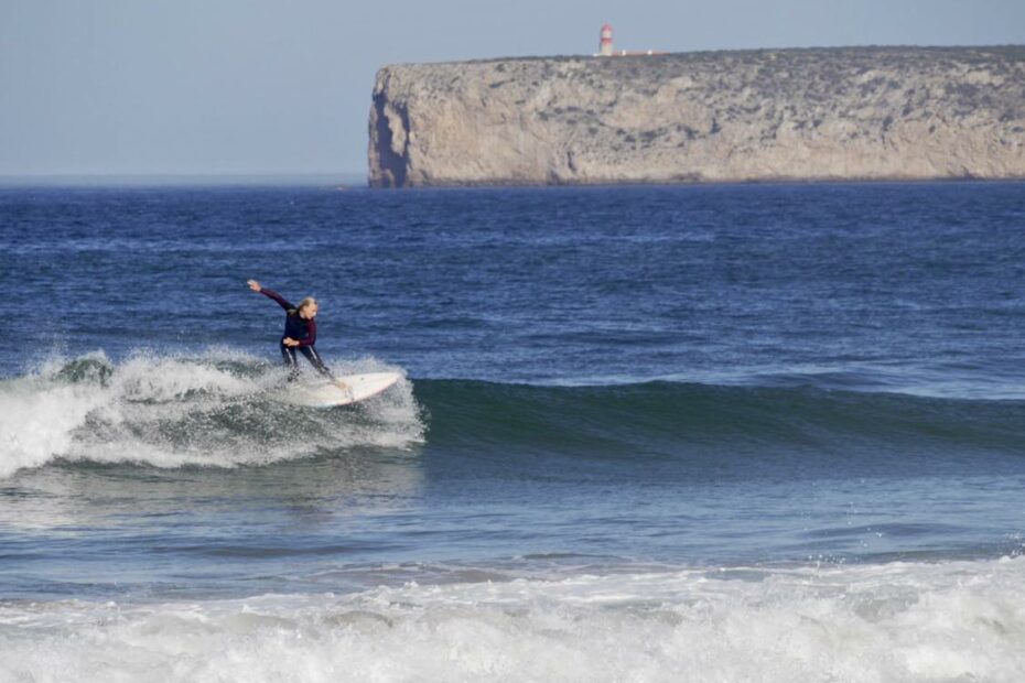 small clean waves sagres surf guide algarve