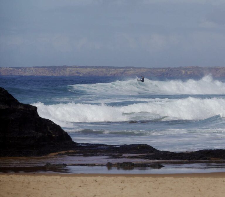 surfing west coast portugal surf guide algarve good surfer