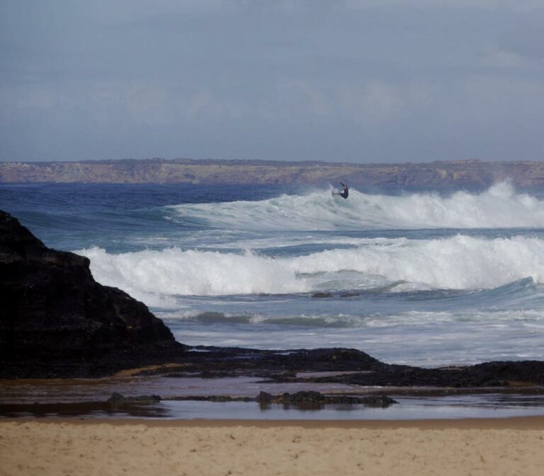 surfing west coast portugal surf guide algarve good surfer