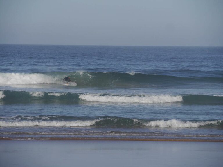 almost getting barreled surf guide algarve west coast