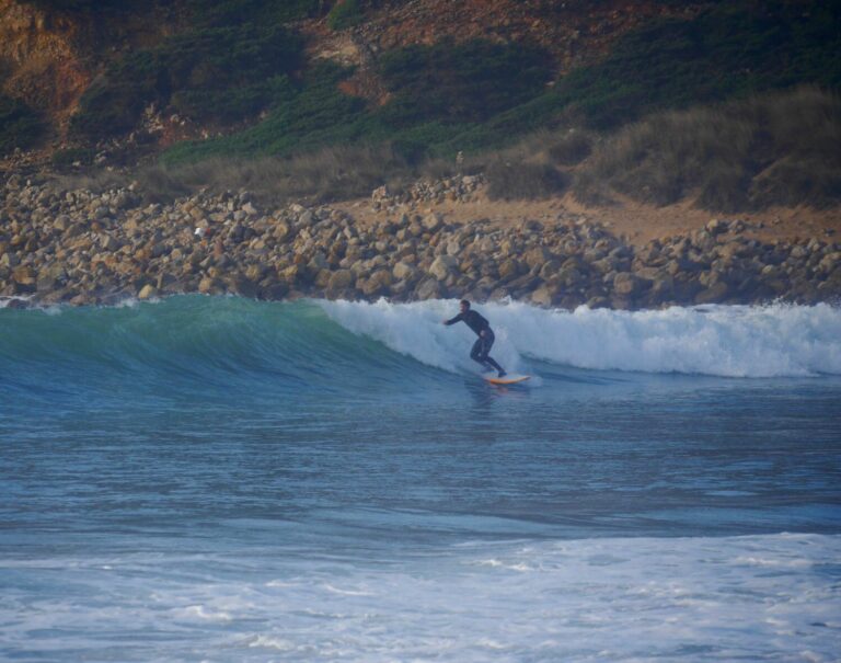 barranco surfing rights with surf guide algarve