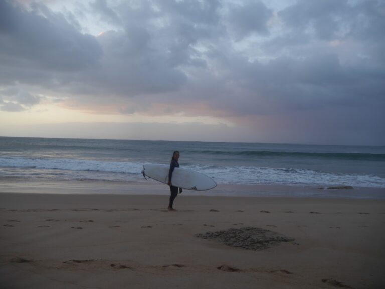 surf guide algarve morning session