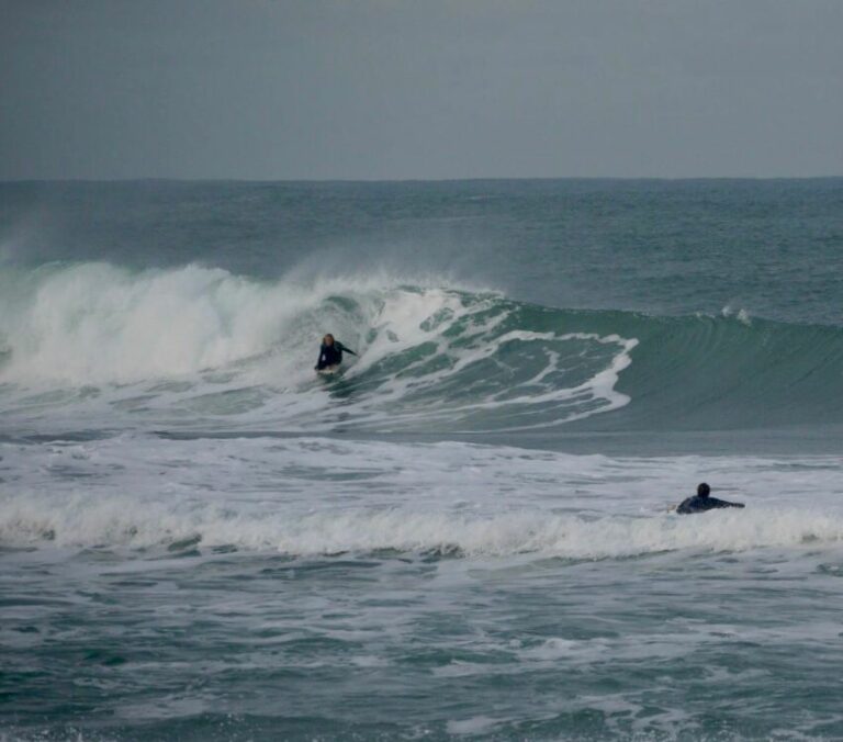 backside snap surf guide algarve west coast