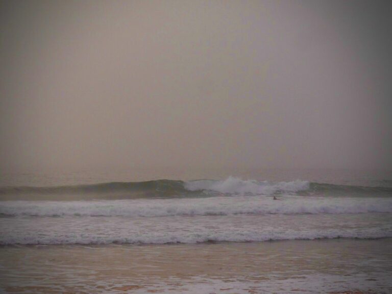 mystical surf with surf guide algarve