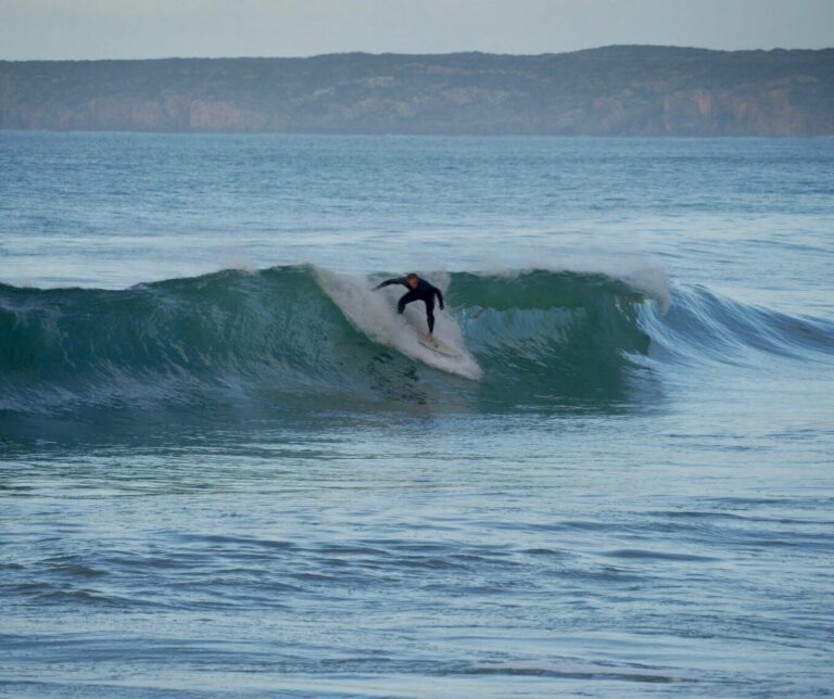 surf guide algarve surfing cabanas velhas private line up