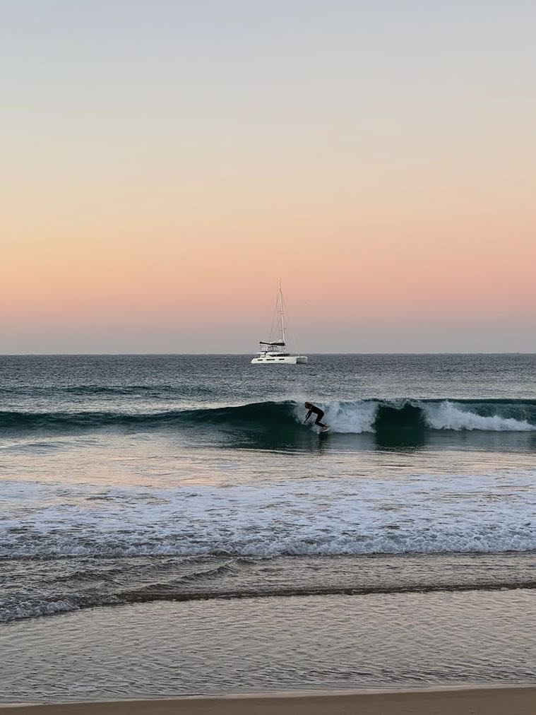 small perfect waves no one out surf guide algarve in beliche