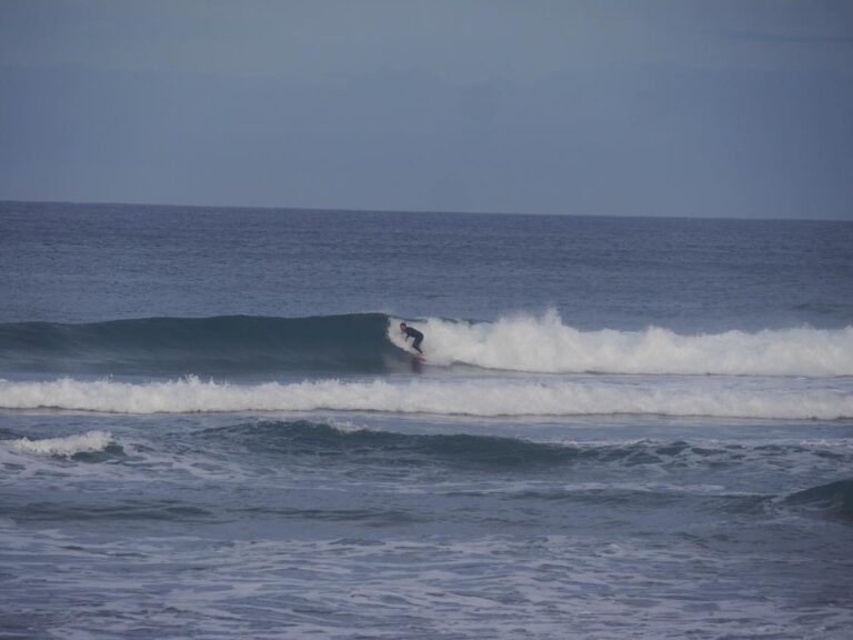 the famous last wave with surf guide algarve