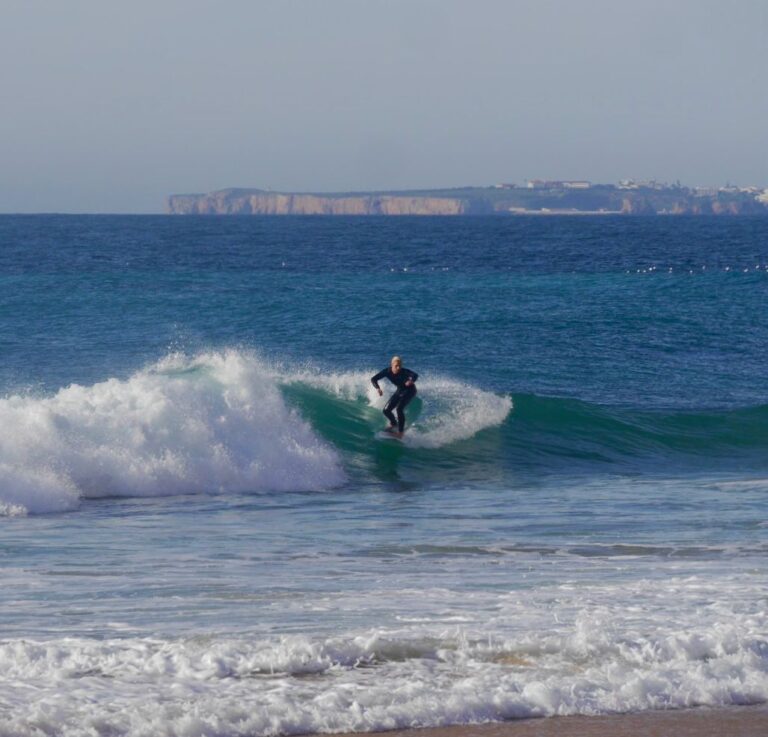 cutback berlin surfer surf guide algarve cabanas