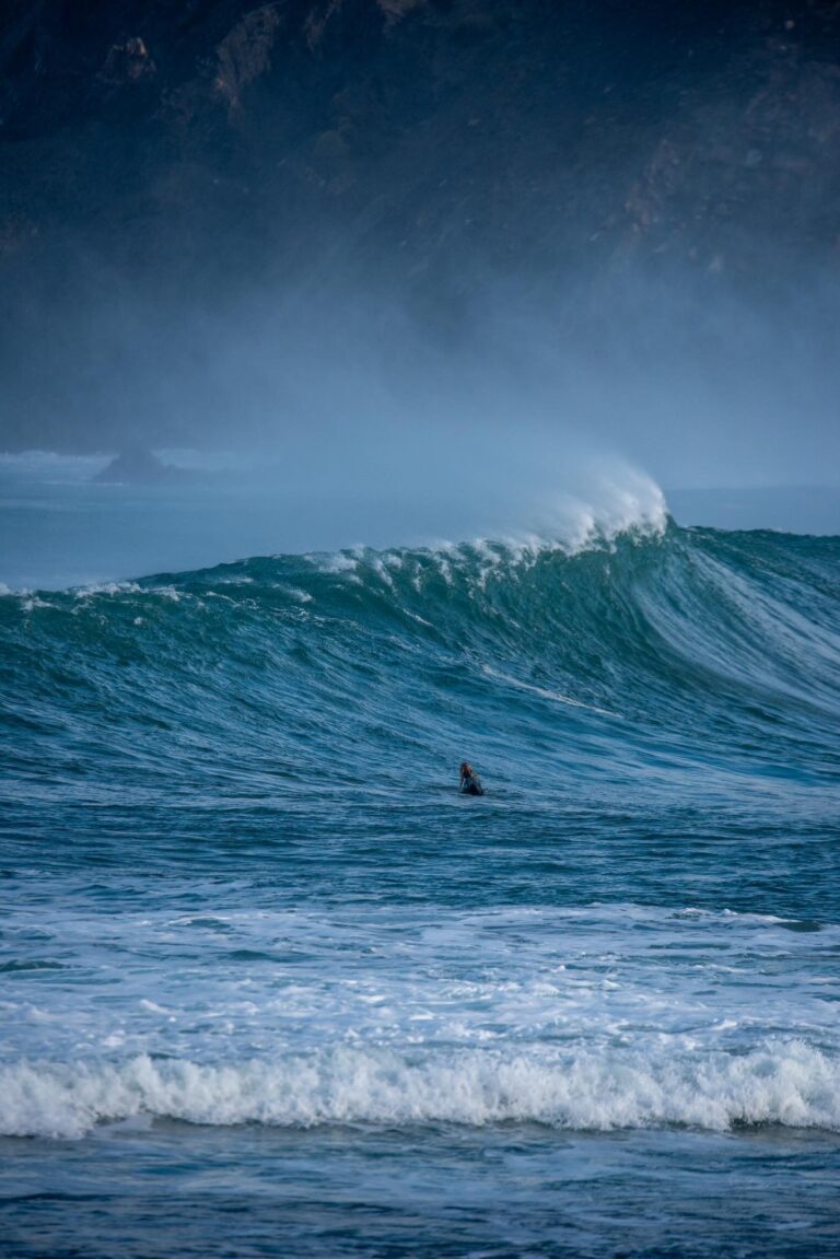 surf guide algarve birthday session