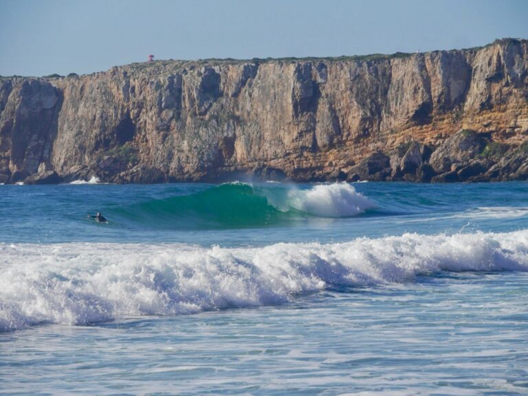beautiful waves surf guide algarve mareta