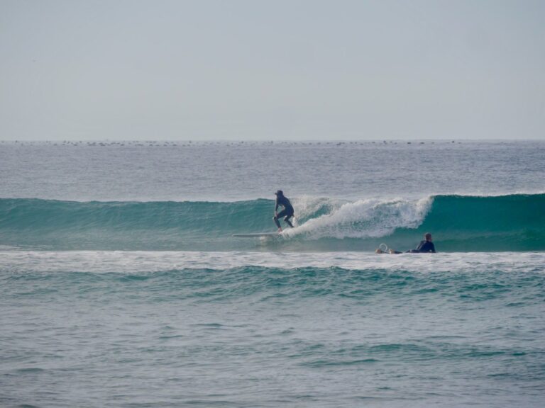 friendly waves zavial surf guide algarve