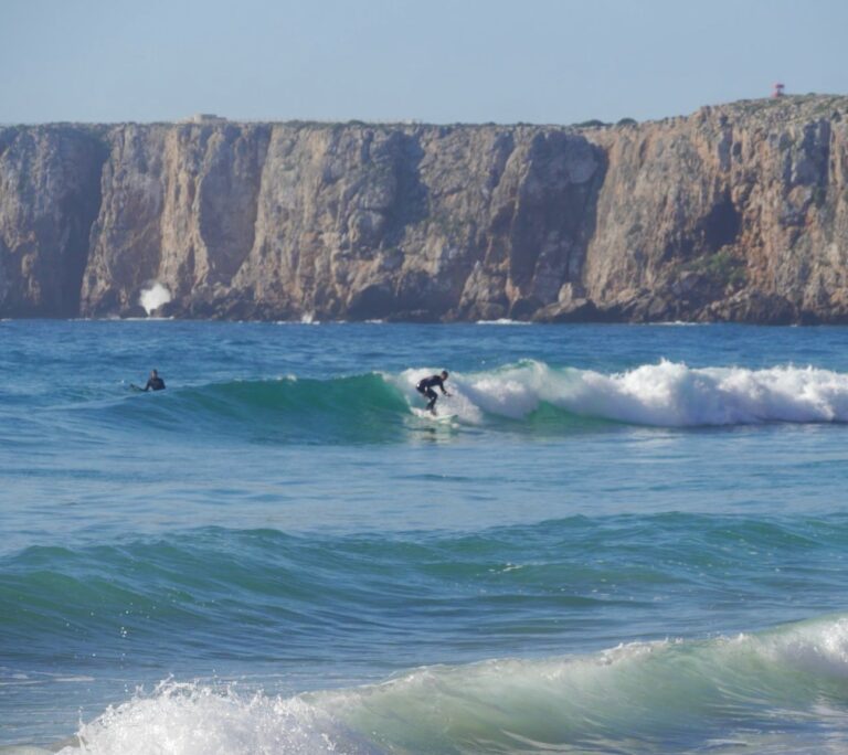 mellow waves surf guide algarve session mareta