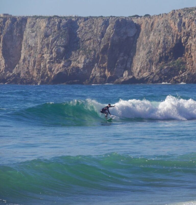 surf guide algarve guest mareta surfing backsude