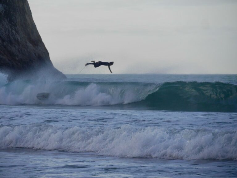 kickout with style surf guide algarve aloha vibes in beliche