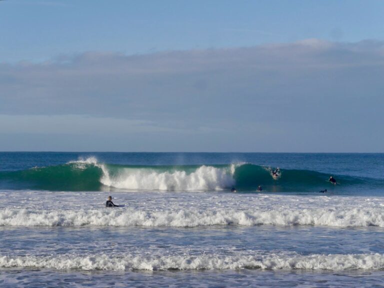 left or right? a frame waves beliche with surf guide algarve