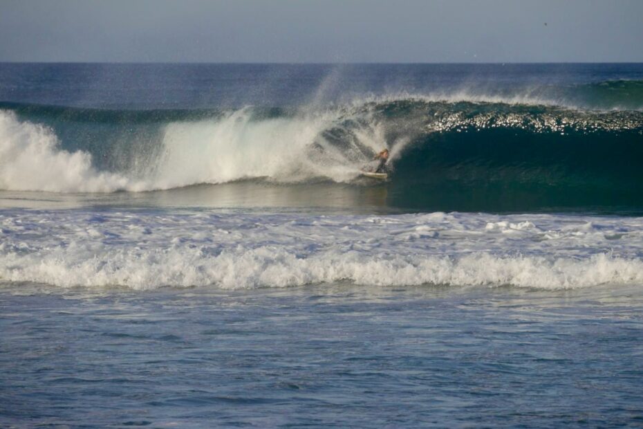 surf guide algarve big backside barrel west coast