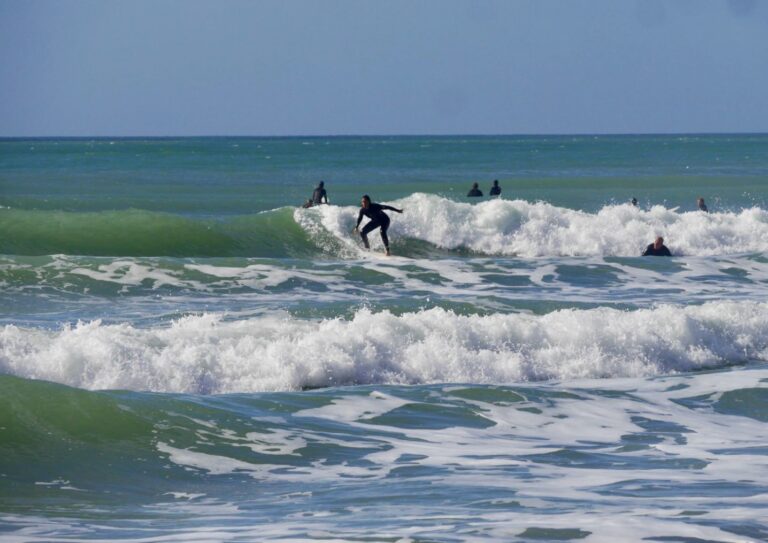 surf guide algarve vip guest going right at burgau