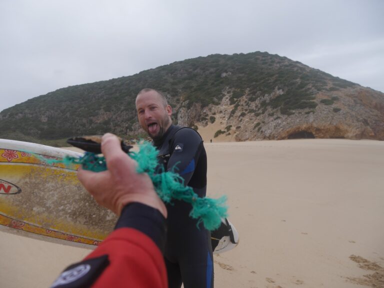 trash pirates surf guide algarve after surf cleanup