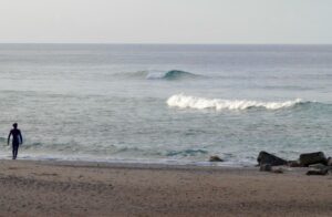 walking into a surf movie at zavial with surf guide algarve