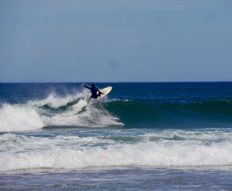 Surf Guide Algarve and friends at Castelejo Lucas