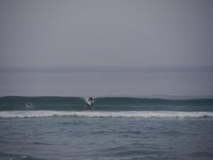 clean waves with surf guide algarve