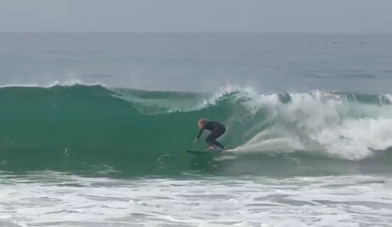 surf guide algarve getting his quick fix