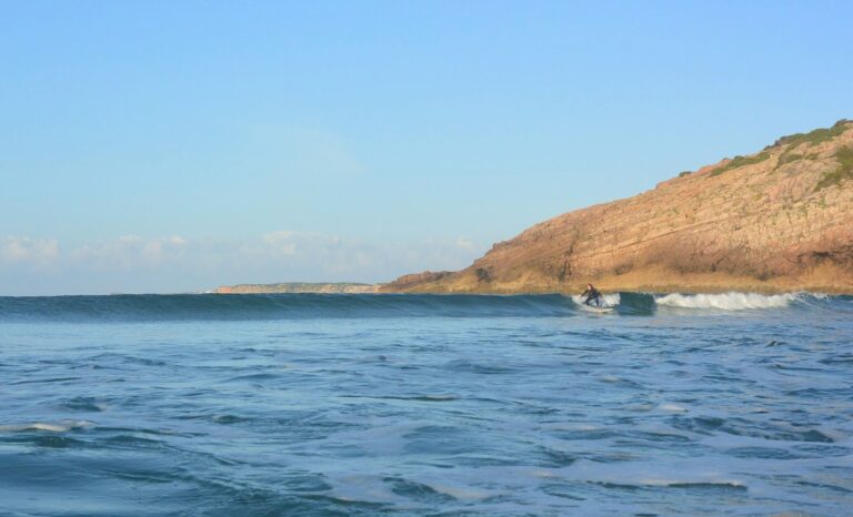 dreamy session at zavial surf guide algarve