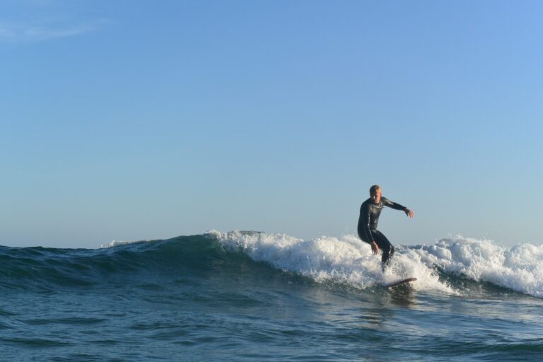 summer waves in bordeira with surf guide algarve