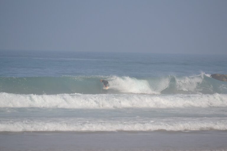 surf guide algarve barrel time west coast